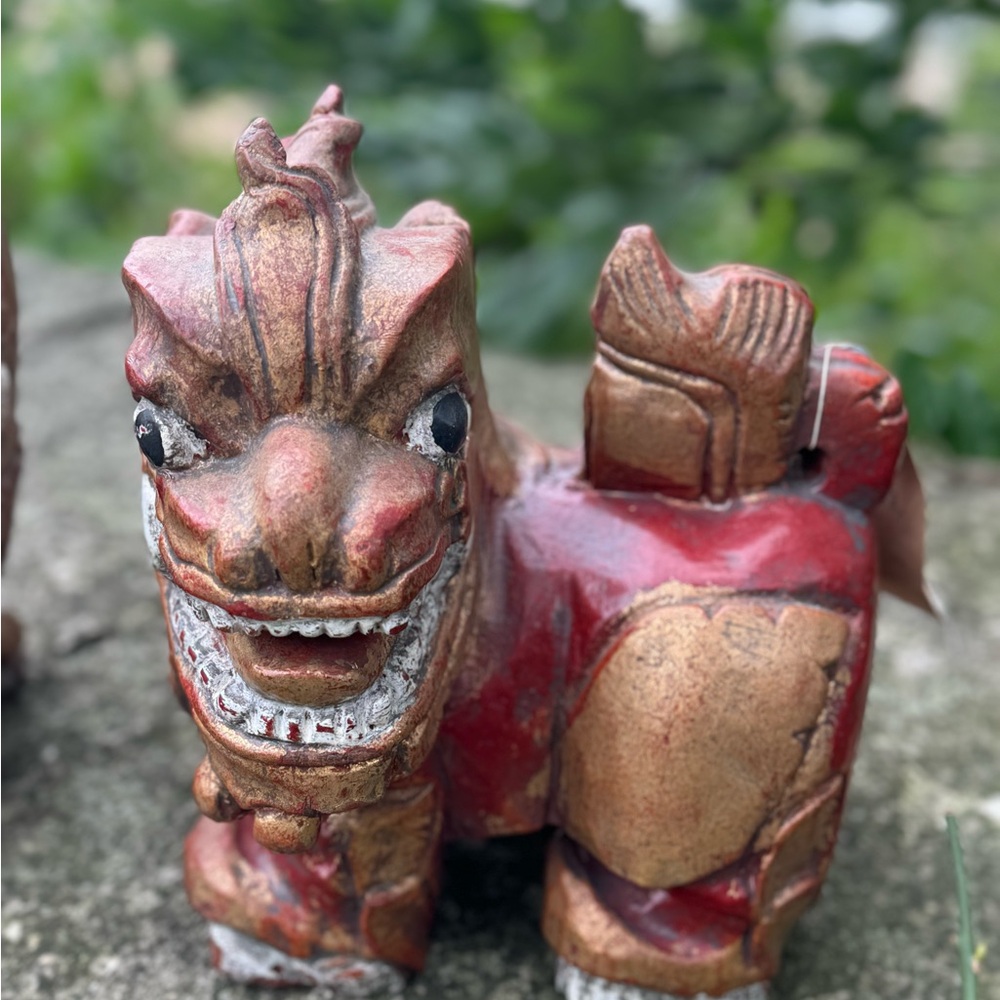 2 Vintage Carved Wood Thai Guardian Foo Dog Statues - Picture 8 of 16